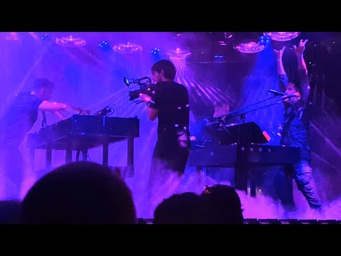 Nine Inch Nails - "Closer" Boys Noize Remix live in Charlotte, NC 2026
