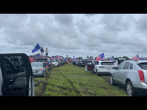 Gigantesca caravana en Miami en apoyo a Donald Trump