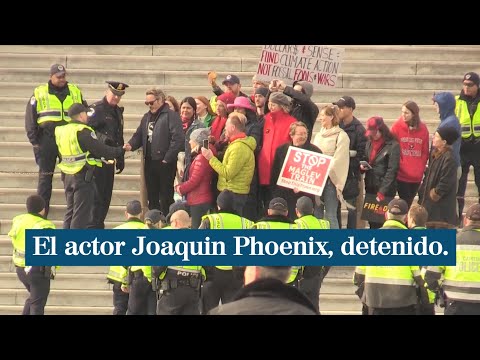 Detienen a Joaquin Phoenix en una protesta contra el cambio climático