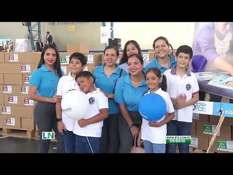 Alcalde de Guayaquil retoma la entrega de textos escolares