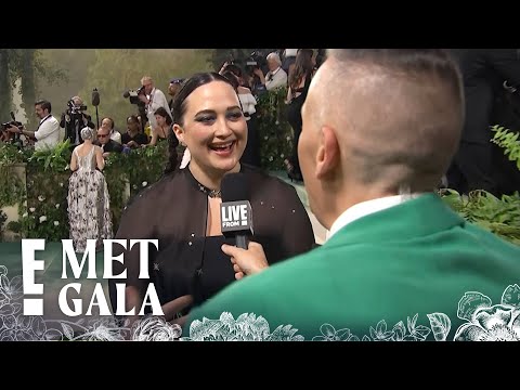 Lily Gladstone is a SUSTAINABLE Star at the Met Gala | E! Insider
