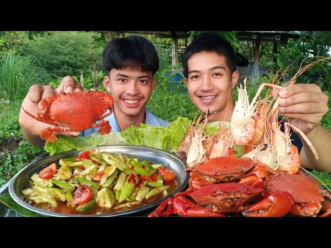 ปูเนื้อนึ่งตัวใหญ่ๆกุ้งนึ่งเน