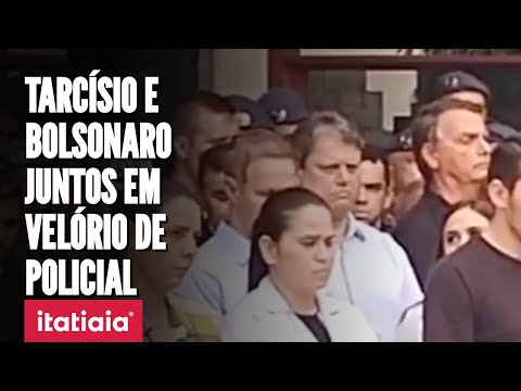 BOLSONARO E TARCÍSIO VÃO A VELÓRIO DE POLICIAL MORTO EM OPERAÇÃO NA CIDADE DE SANTOS
