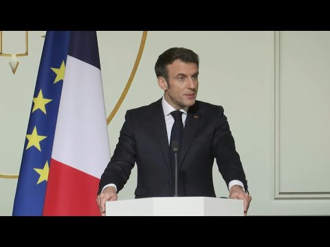 Mali: la France et ses partenaires vont retirer leur présence militaire (Macron) | AFP Extrait