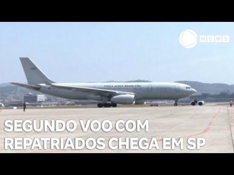 Segundo voo com repatriados do Líbano chega em São Paulo