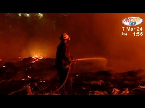 Bomberos sofocan incendio en terreno baldío en Motastepe 2