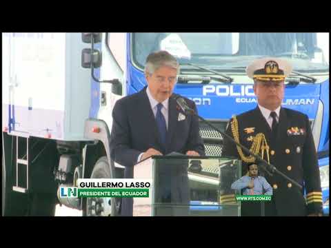 Guillermo Lasso se despide de la Policía Nacional