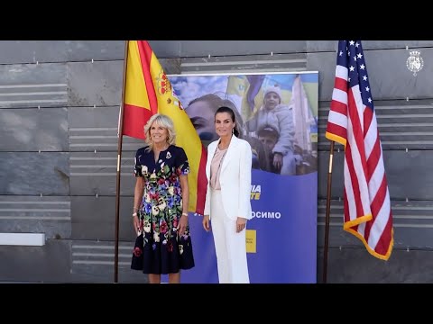 Doña Letizia y Jill Biden muestran juntas su solidaridad con el pueblo ucraniano