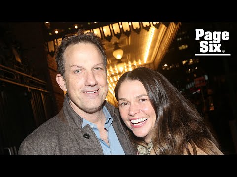 Sutton Foster files for divorce from husband Ted Griffin after 10 years of marriage