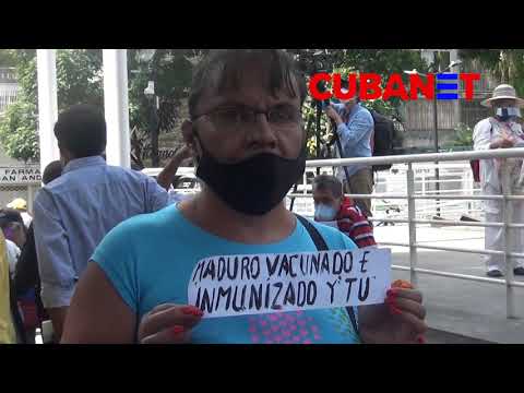 Médicos y enfermeros venezolanos exigen vacunas sin discriminación