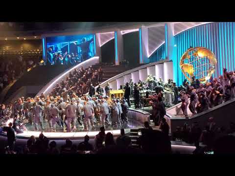 Every Hour - Kanye's Sunday Service Experience at Lakewood Church #kanyewest #sundayservice