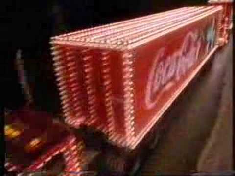 Video: Kalėdos prasideda kai per tv - pamatome Coca Cola reklamą.