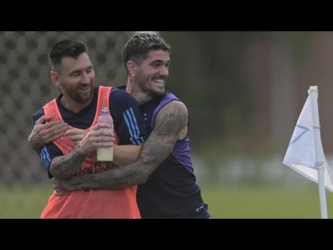 Lionel Messi y una nueva muestra de su recuperación: metió un golazo en la práctica de la Selección