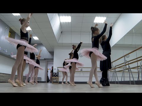 In one Ukrainian city, ballet in a bomb shelter is an escape from the horrors of war