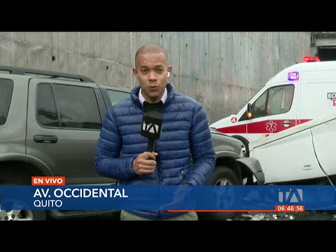 Se registró un estrepitoso accidente de tránsito en la Av. Occidental, norte de Quito