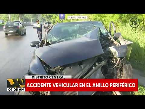 Accidente vehicular en el Anillo Periférico