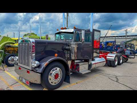 Video thumbnail for A Christmas surprise: A.J. Field's 1969 Peterbilt 358 square nose