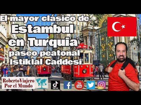 El mayor clásico de Estambul en Turquia paseo peatonal Istiklal Caddesi