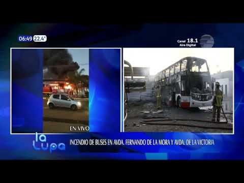 Bus estacionado se incendió por completo en Asunción