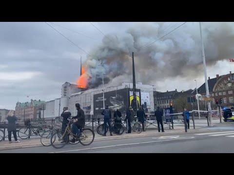 Fire breaks out at Old Stock Exchange building in Copenhagen