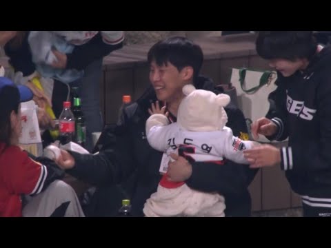 [LG vs KIA] 홈 관객을 열광케 하는 김도영 3점 홈런! | 4.9 | KBO 모먼트 | 야구 주요장면