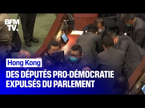 Hong Kong: des députés pro-démocratie expulsés du Parlement lors de débats