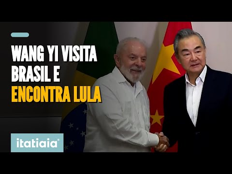 LULA SE REÚNE COM MINISTRO E CHANCELER DA CHINA