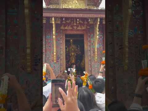 สาธุบารมีพระม่าน