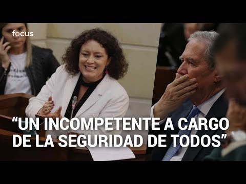 Incompetente: El duro reclamo de Angelica Lozano a Guillermo Botero e Iván Duque