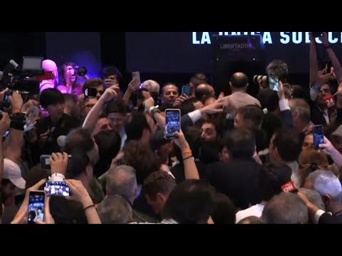 Argentine: les partisans de l'ultralibéral Javier Milei célèbrent sa victoire | AFP Images