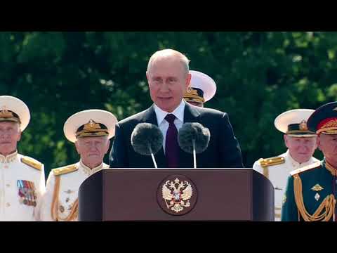 Putin promete reforzar su defensa en el Día de la Armada rusa