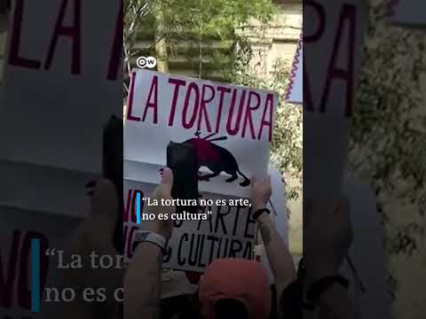 Protestas contra el regreso de las corridas de toros en México
