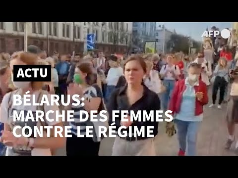 Bélarus: des centaines de femmes se mobilisent a Minsk | AFP