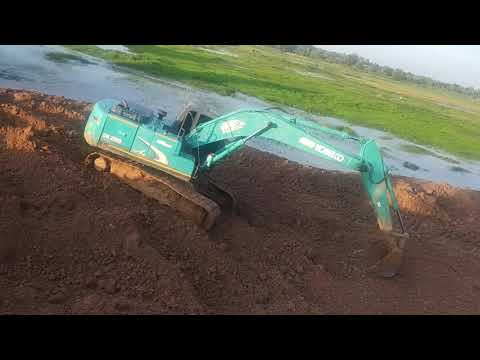 Kobelco-SK200-8-ตักดินขึ้นไปทำ Kobelco-SK200-8-ตักดินขึ้นไปทำ