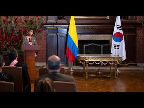 Corea confiere Orden al Mérito en el Servicio Diplomático a la Vicepresidente - Canciller