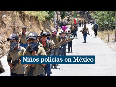 Tienen entre 6 y 11 años y ya forman parte de la policía comunitaria en México
