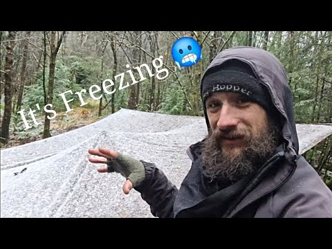 Living Outdoors in the SNOW! - UK 🇬🇧 Nomads