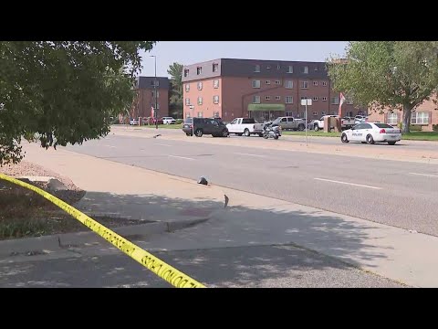 Motorcyclist dies after crash with SUV in Aurora