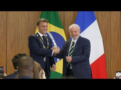 Brazil's Lula and France's Macron sign agreements | AFP