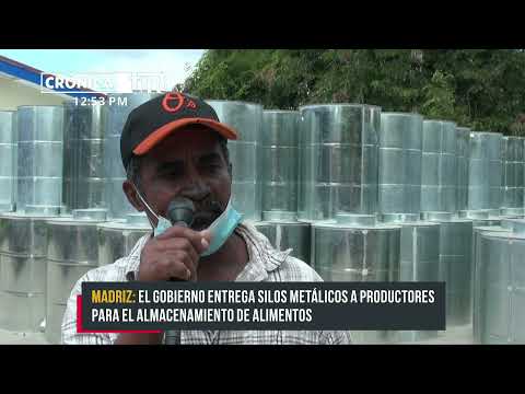 Bonos tecnológicos para almacenar granos entregó el MEFCCA en Madriz ' Nicaragua