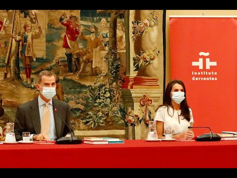 SS.MM. los Reyes en la reunión del Patronato del Instituto Cervantes