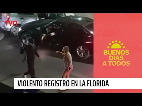 ¡Cobardes! Delincuentes amenazan violentamente con llave de cruz a mujer para robar su auto