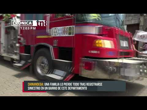 Voraz incendio reduce a cenizas vivienda en Chinandega - Nicaragua