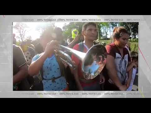 Nicaragüenses encabezan caravana de migrantes que se abre paso hacia EEUU