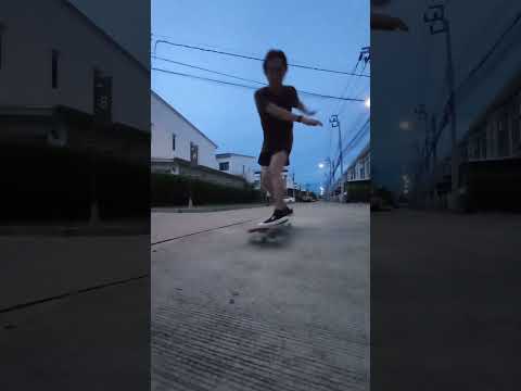 FakiePivotLongboard