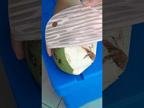 coconutCuttingSkills-Fruit