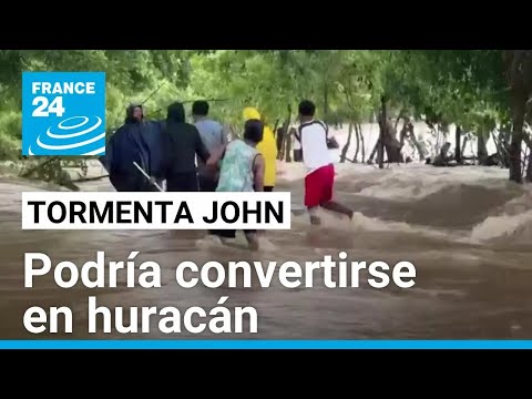 Tormenta tropical John amenaza con convertirse a huracán tras llegar al pacífico mexicano