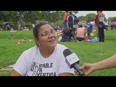 Alcaldía de San Salvador conmemora día de las Madres en cementerios
