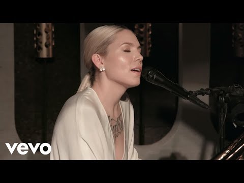 Skylar Grey - Love The Way You Lie (Live on the Honda Stage at The Peppermint Club)