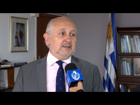 Entrevista al ministro de Educación y Cultura, Pablo da Silveira